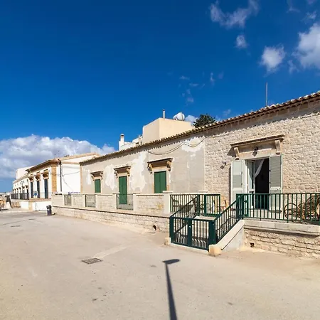 Le Pastorelle Apartment *